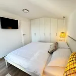 Prora Mare Semesterbostad Ždrelac