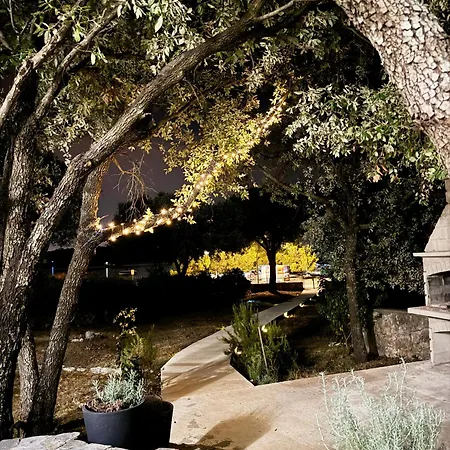 Prora Mare Holiday home Zdrelac