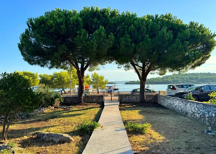 Prora Mare * Ždrelac